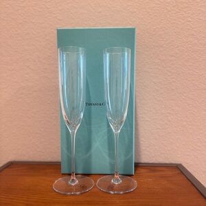 New in Box Tiffany & Co Champaign Flute Glasses -Set of 2 Crystal Glasses